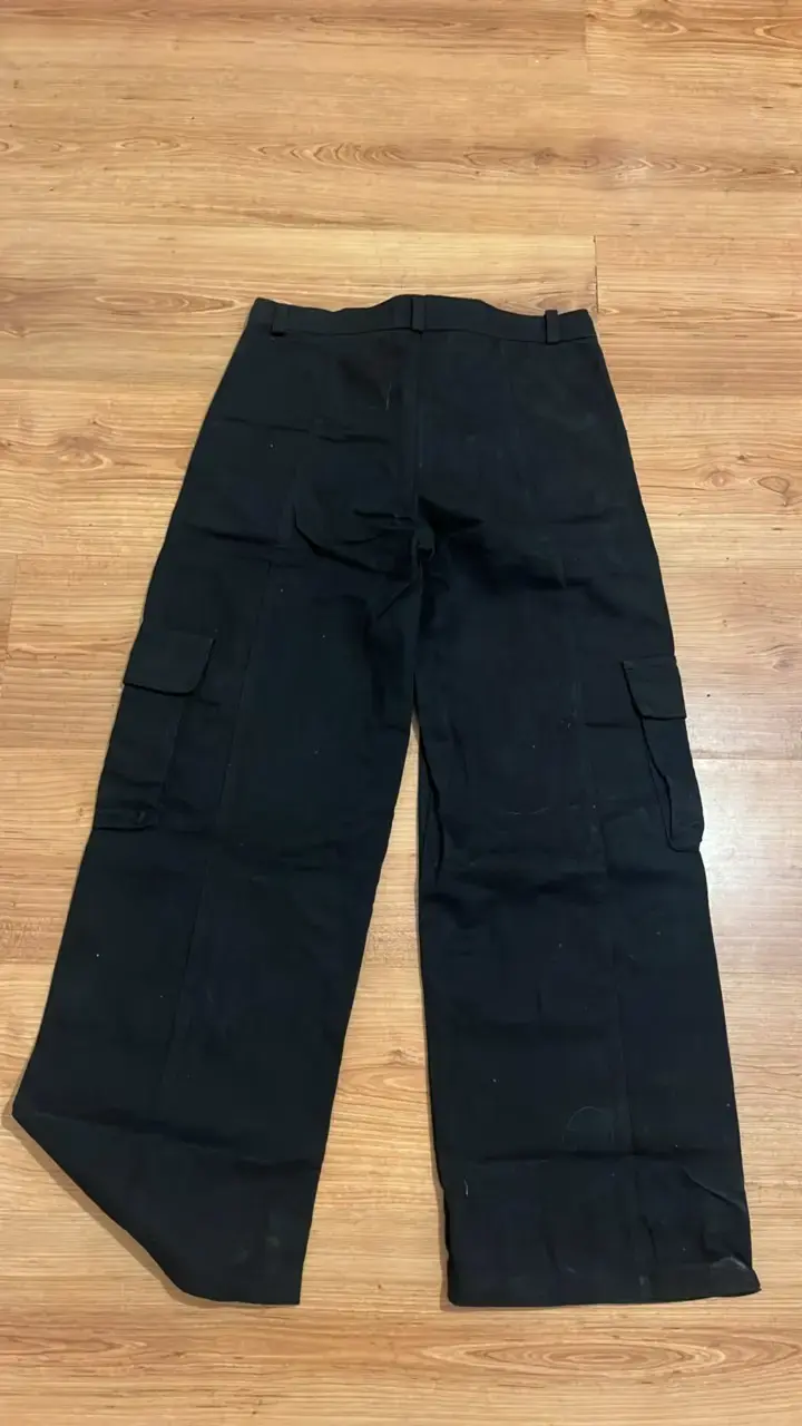 Pantalones cargo negros mujer - 2