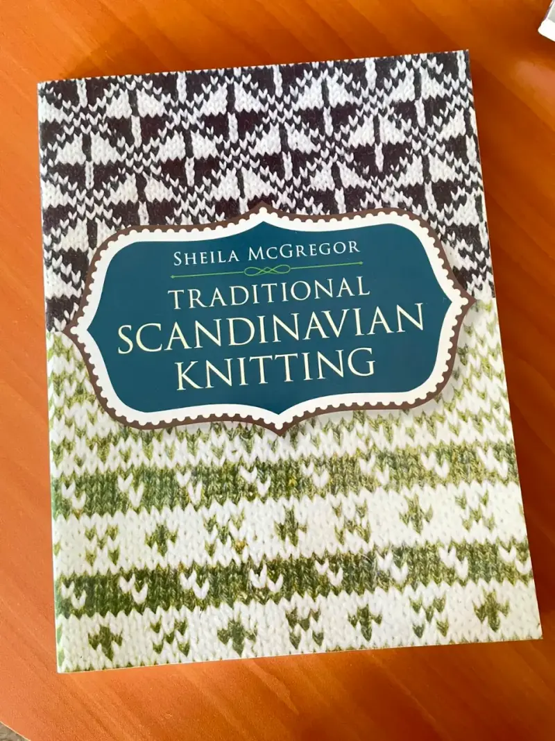Libro Traditional Scandinavian Knitting de Sheila McGregor