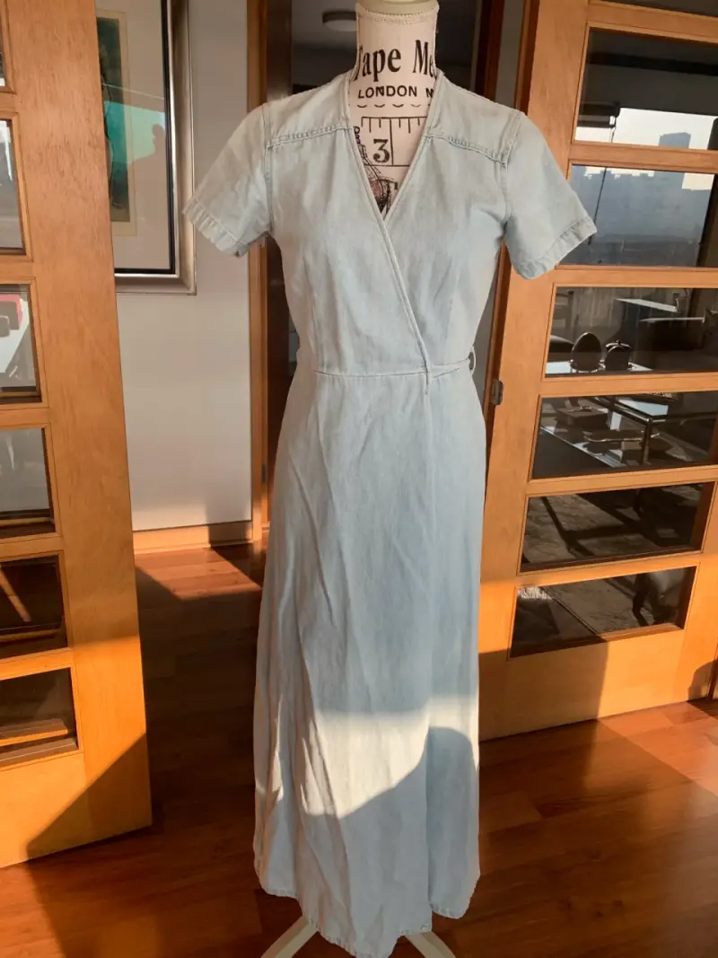 Vestido largo de mezclilla azul claro - 1