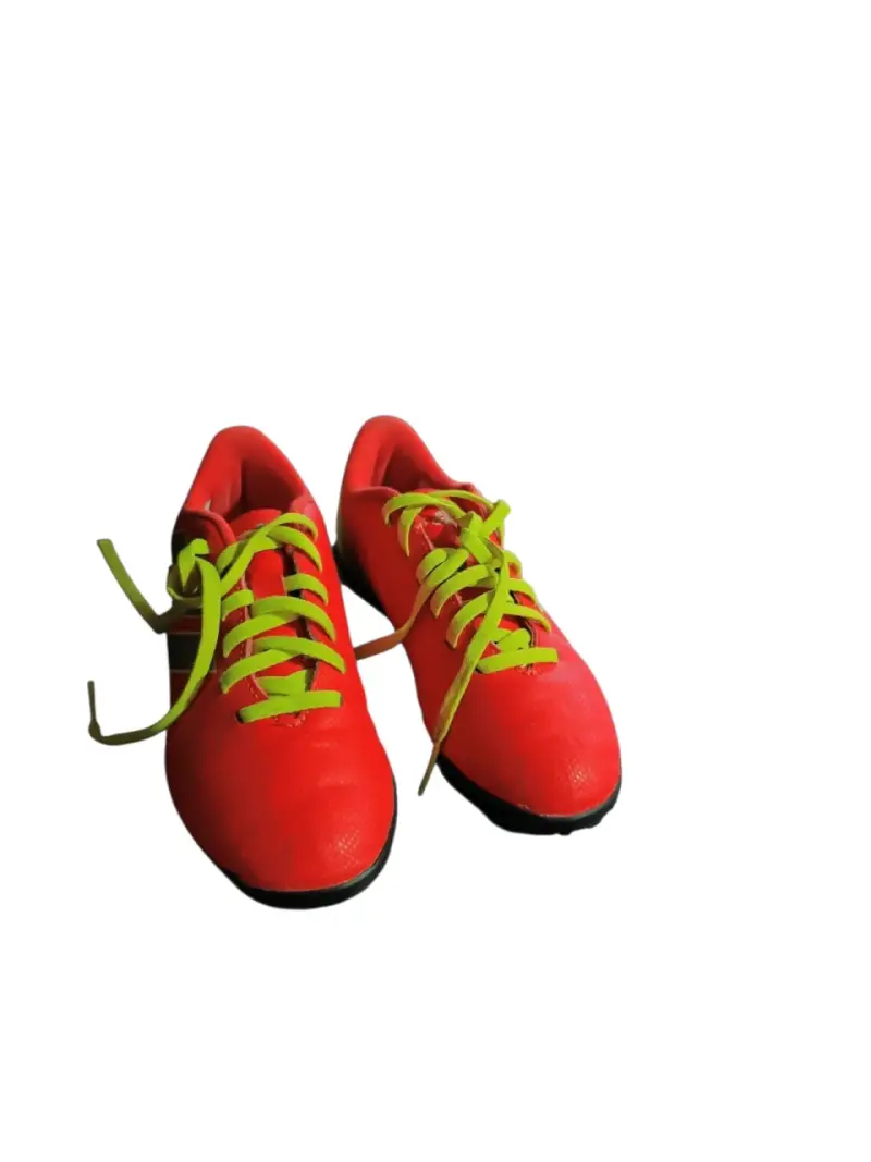 Zapatillas de fútbol rojas, niño talla 33. - 1