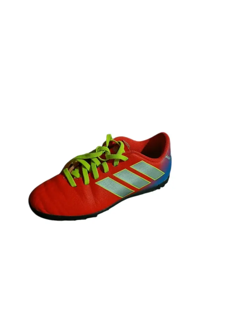 Zapatillas de fútbol rojas, niño talla 33. - 2