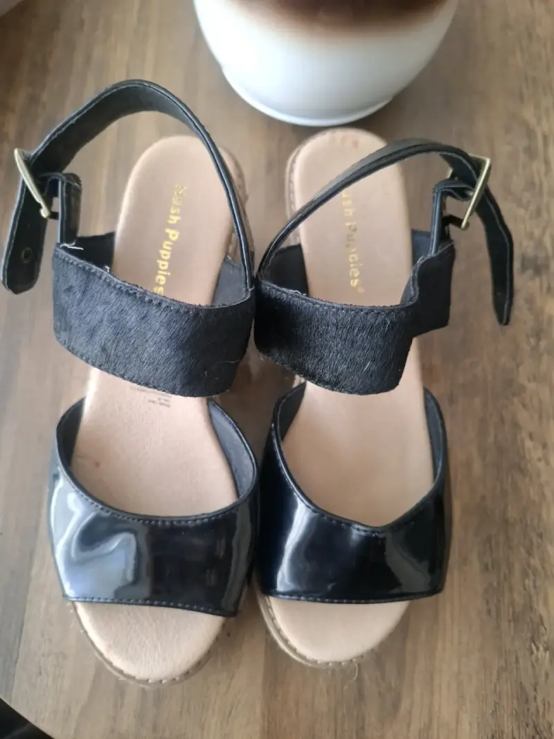 Sandalias de cuña negras con plataforma de yute - 2