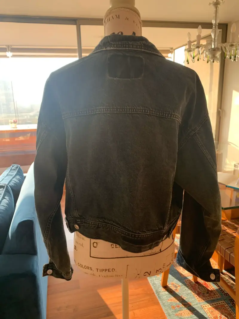 Chaqueta de mezclilla negra para mujer - 3