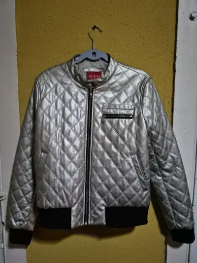 Chaqueta plateada acolchada Guess para mujer - miniatura 1