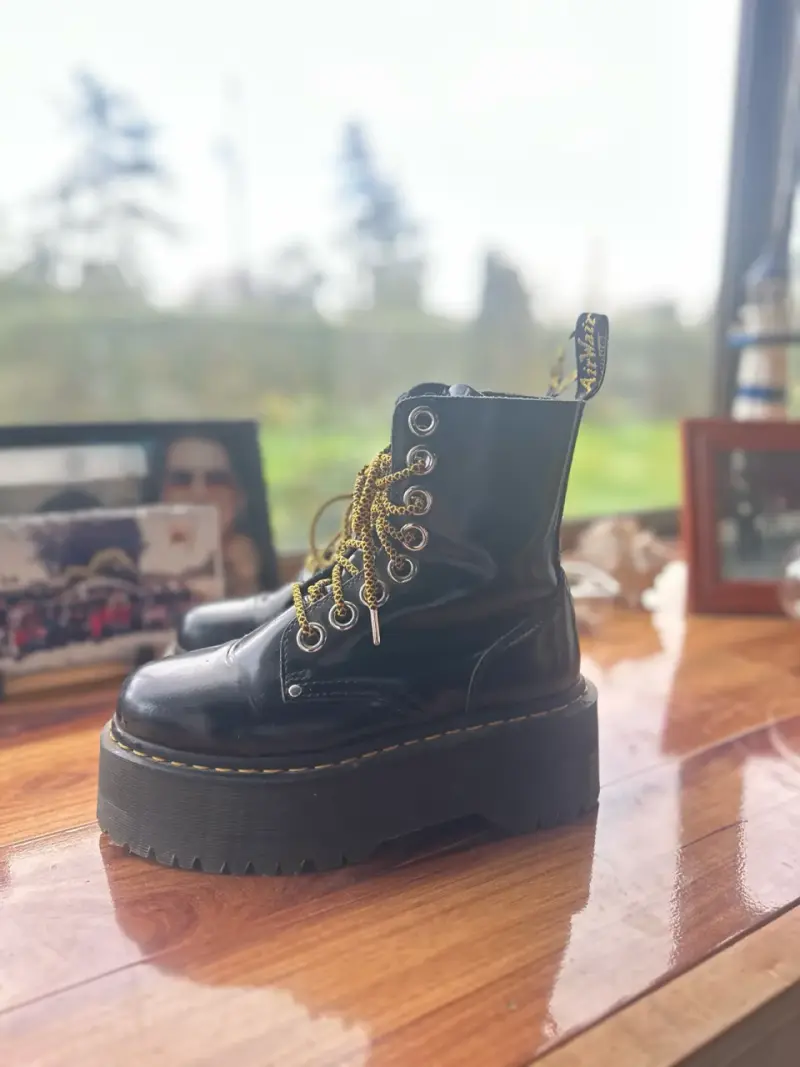 Dr. Martens Jadon Max - 1