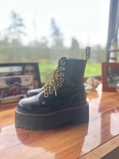 Dr. Martens Jadon Max - miniatura 1