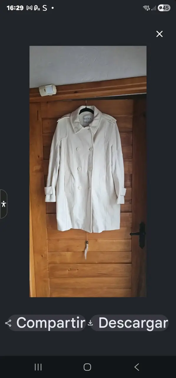 Abrigo beige de mujer Reiss elegante