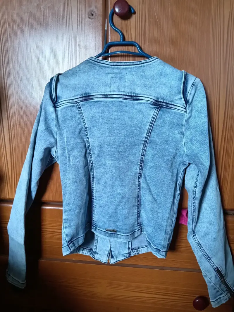 Chaqueta de mezclilla azul claro para mujer - 2