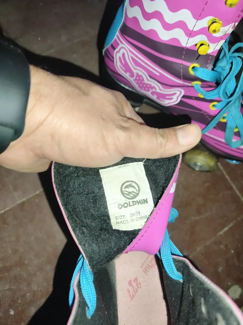 Patines de cuatro ruedas Dolphin rosados para niños - 1