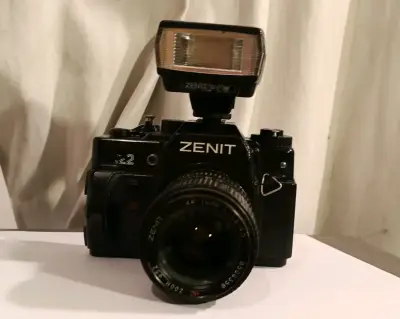 Cámara Zenit 12 con lente 28-70mm y flash - miniatura 3
