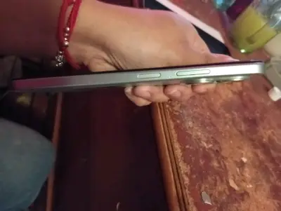 Smartphone Infinix X6532 con cámara dual - miniatura 5
