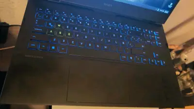Laptop HP Omen 16 con NVIDIA GeForce RTX 3060 - miniatura 4