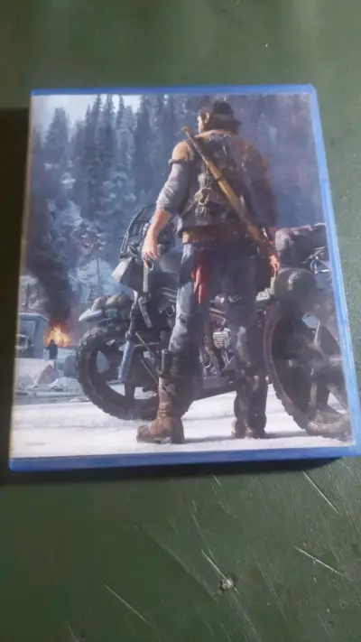 Juego PS4 Days Gone en buen estado - miniatura 1