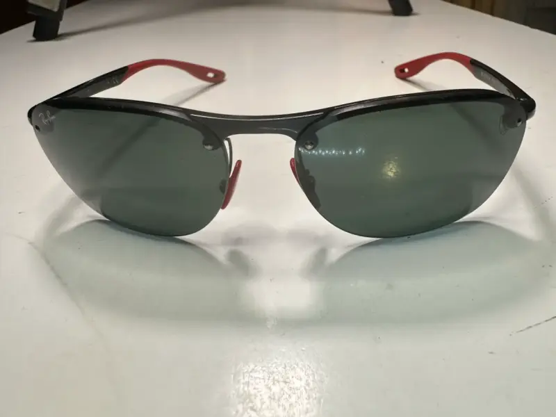 Ray-Ban edición Ferrari como NUEVOS - 4
