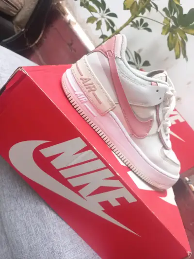 Zapatillas Nike Air Force nuevas - miniatura 4