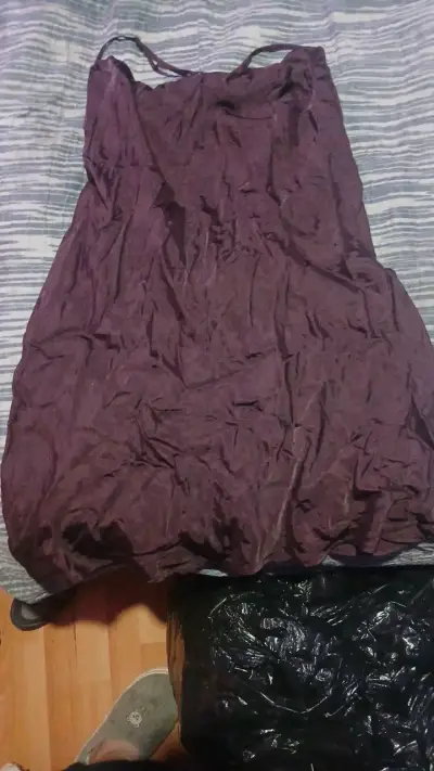 Vestido café sin mangas para mujer - miniatura 6