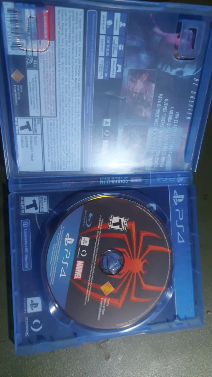 Juego PS4 Spider-Man Miles Morales - 2