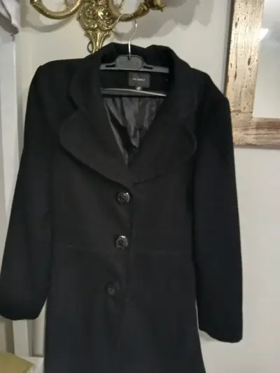 Abrigo negro de lana Alaniz talla 40 - miniatura 2
