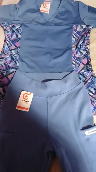 Conjunto médico azul Ripholia Med - miniatura 1