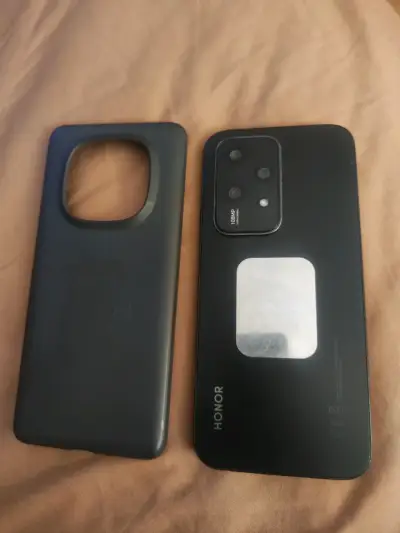Smartphone Honor con cámara de 108MP y funda - miniatura 1