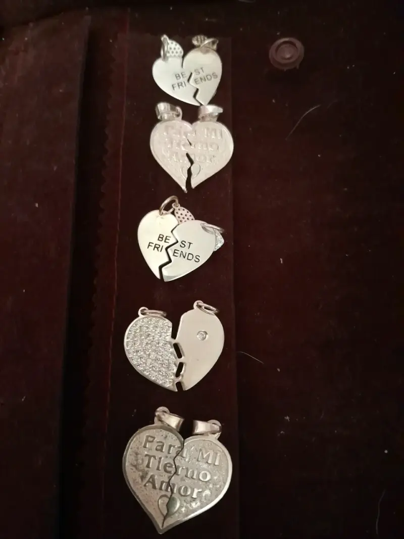 Colgantes de Corazón para Parejas y Amigos