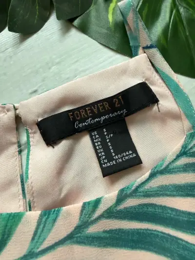 Vestido estampado tropical Forever 21 - miniatura 3