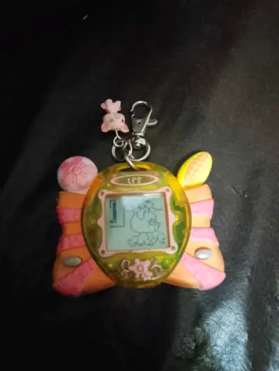 tamagotchi de lps - miniatura 1