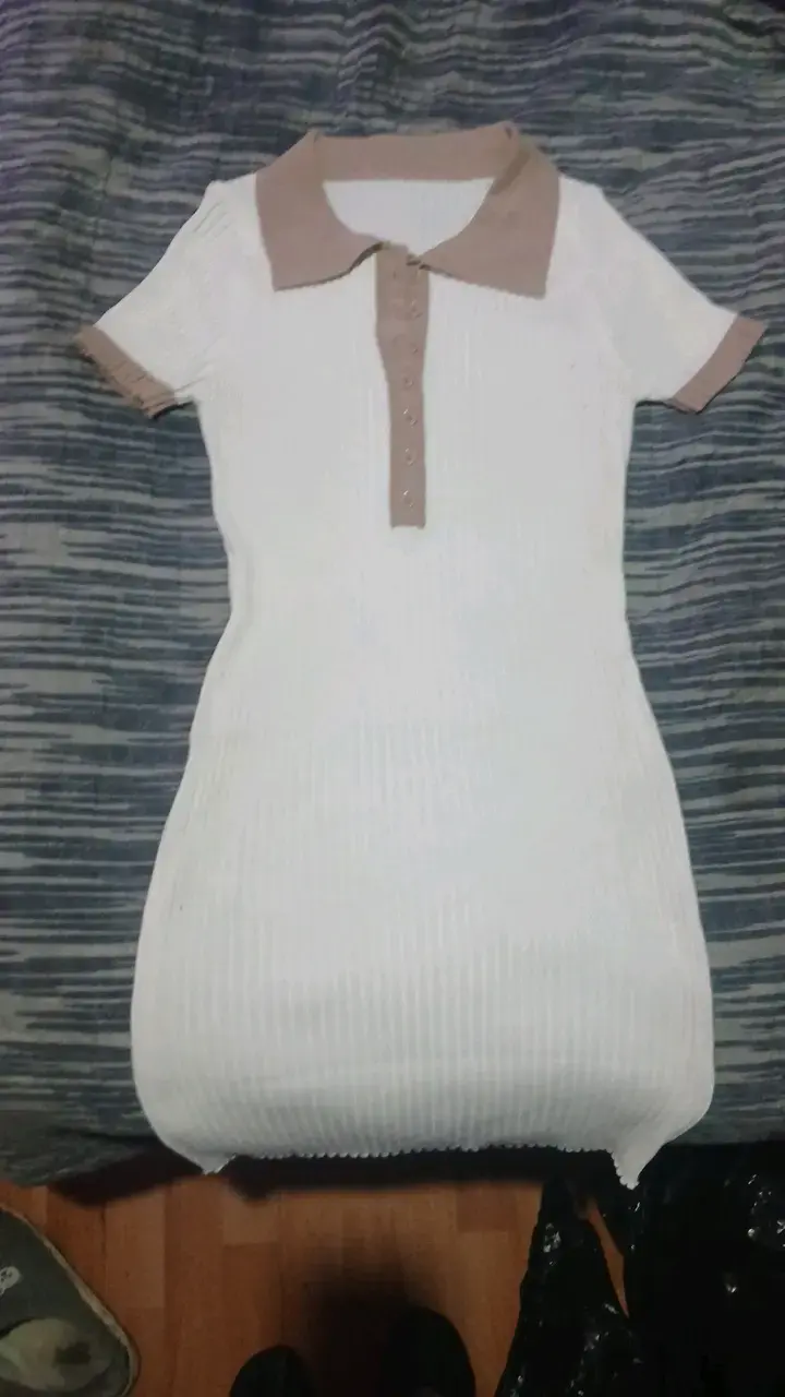 Body burdeos con diseño 'Respect the Queen' - 3