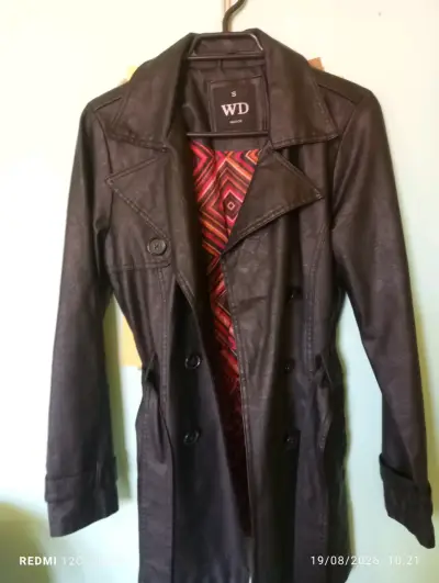 Abrigo de cuero sintético negro WD para mujer - miniatura 1