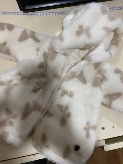 Abrigo de peluche para bebé niña Pillin - miniatura 1