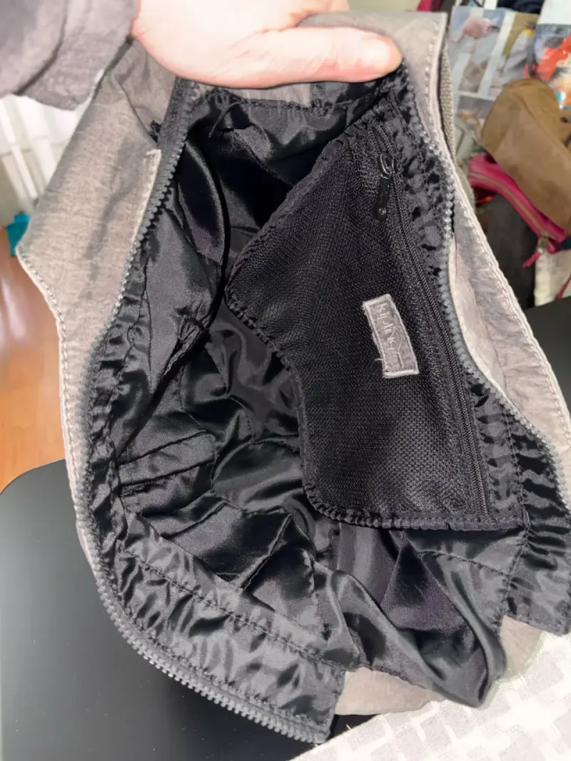 Bolso Kipling  de hombro gris - 4