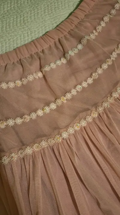 Falda larga rosa con encaje floral - miniatura 1