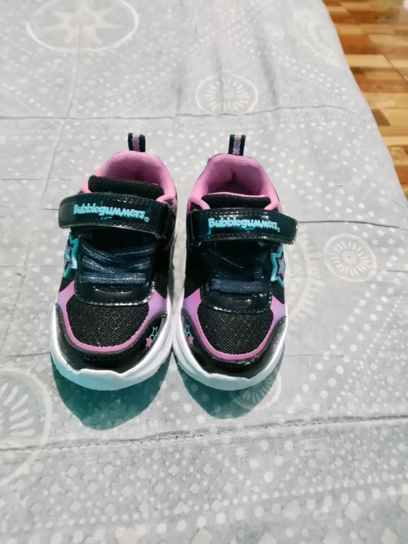 Zapatillas Bubblegummers con luces para niñas - 1
