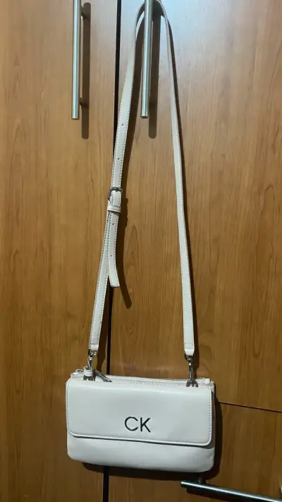 Cartera Calvin Klein rosada - miniatura 1