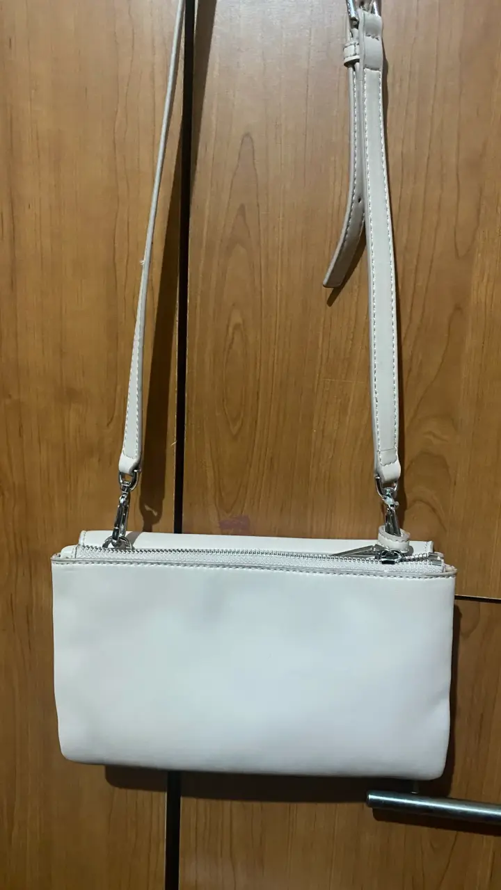 Cartera Calvin Klein rosada - 5