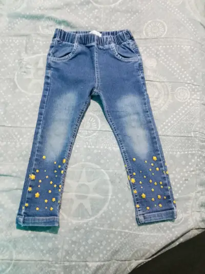 Pantalones de mezclilla para niños con estrellas - miniatura 1