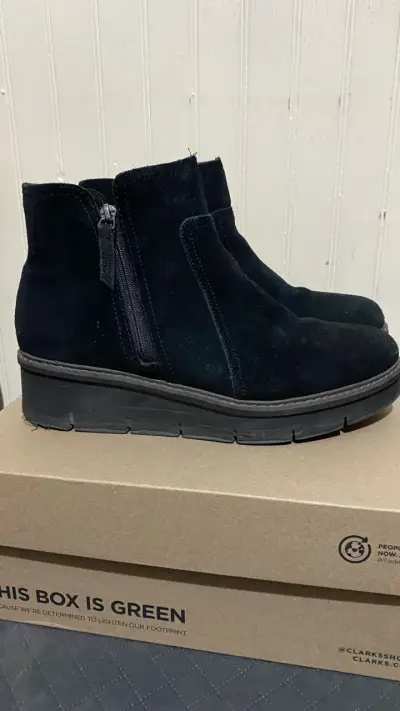 Botines Clarks negros - miniatura 2