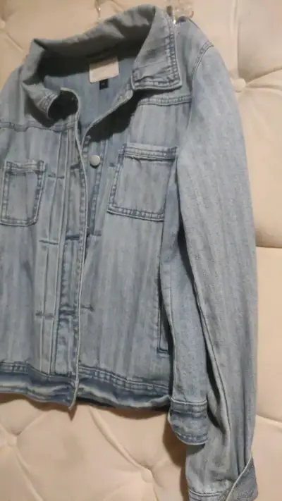 Chaqueta de mezclilla Universal Thread talla L - miniatura 3