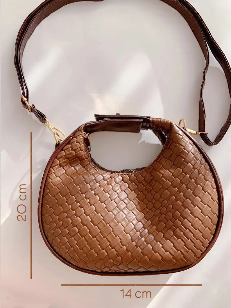 Cartera media luna hobo marrón - 4
