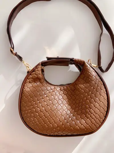 Cartera media luna hobo marrón - miniatura 6
