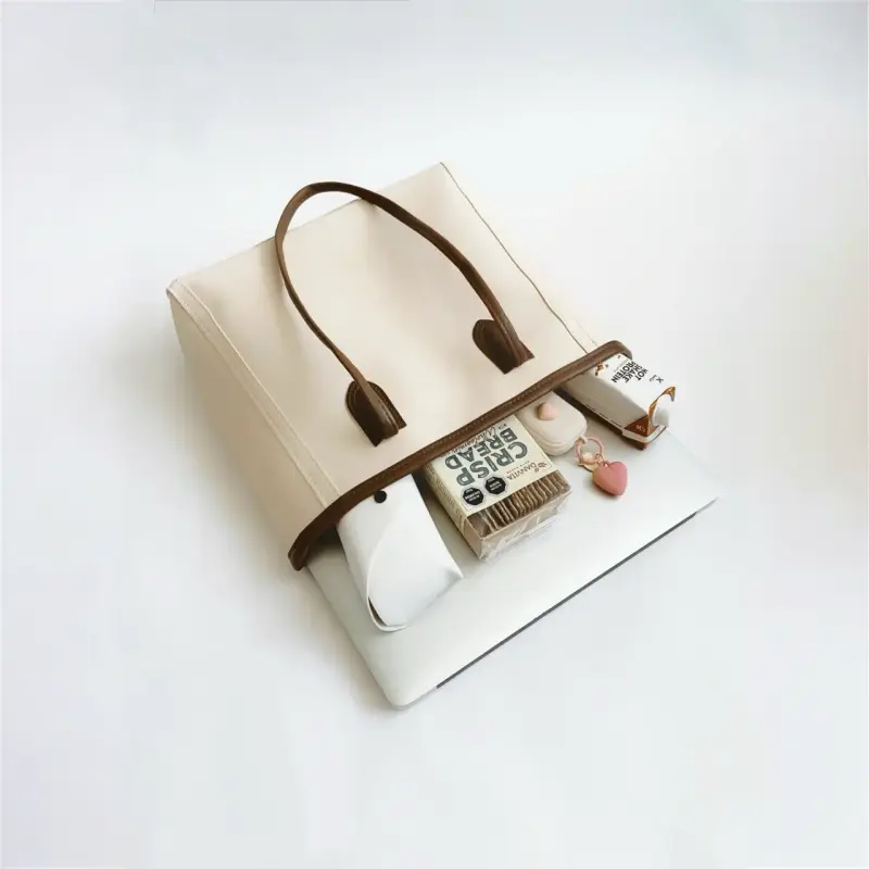 Bolso tote beige con asas marrones - 4