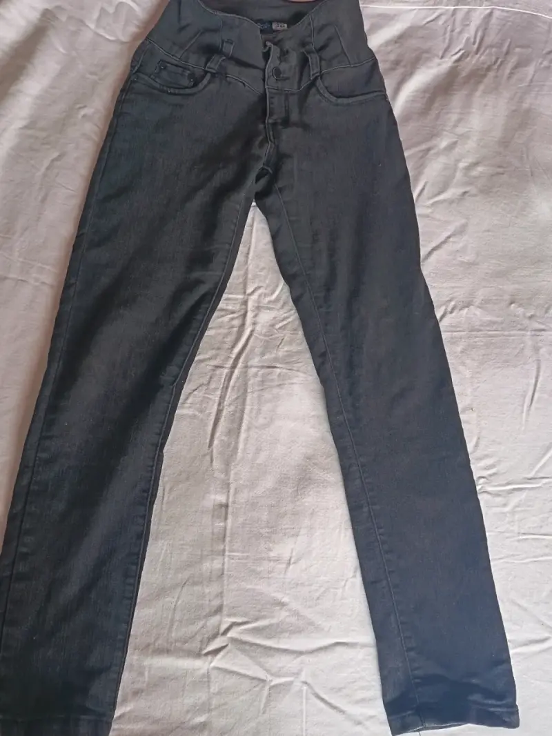 Jeans ajustados negros talla 36 Katala - 2