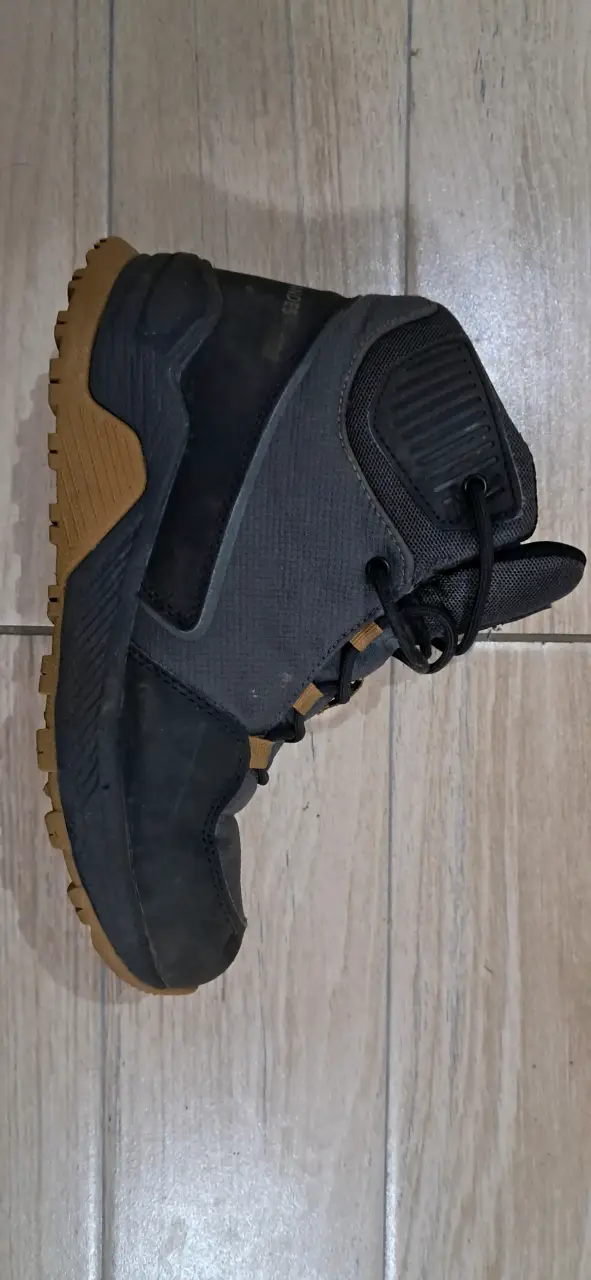 Botas de montaña Uppi Vulcano gris - 2