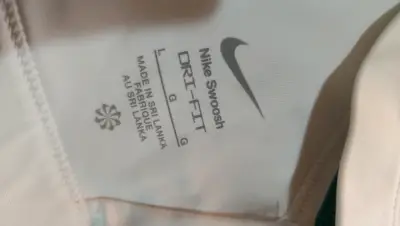 Top deportivo blanco Nike Dri-FIT - miniatura 3