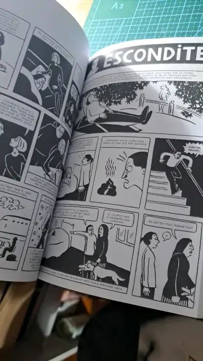 Libro Persépolis de Marjane Satrapi - miniatura 4