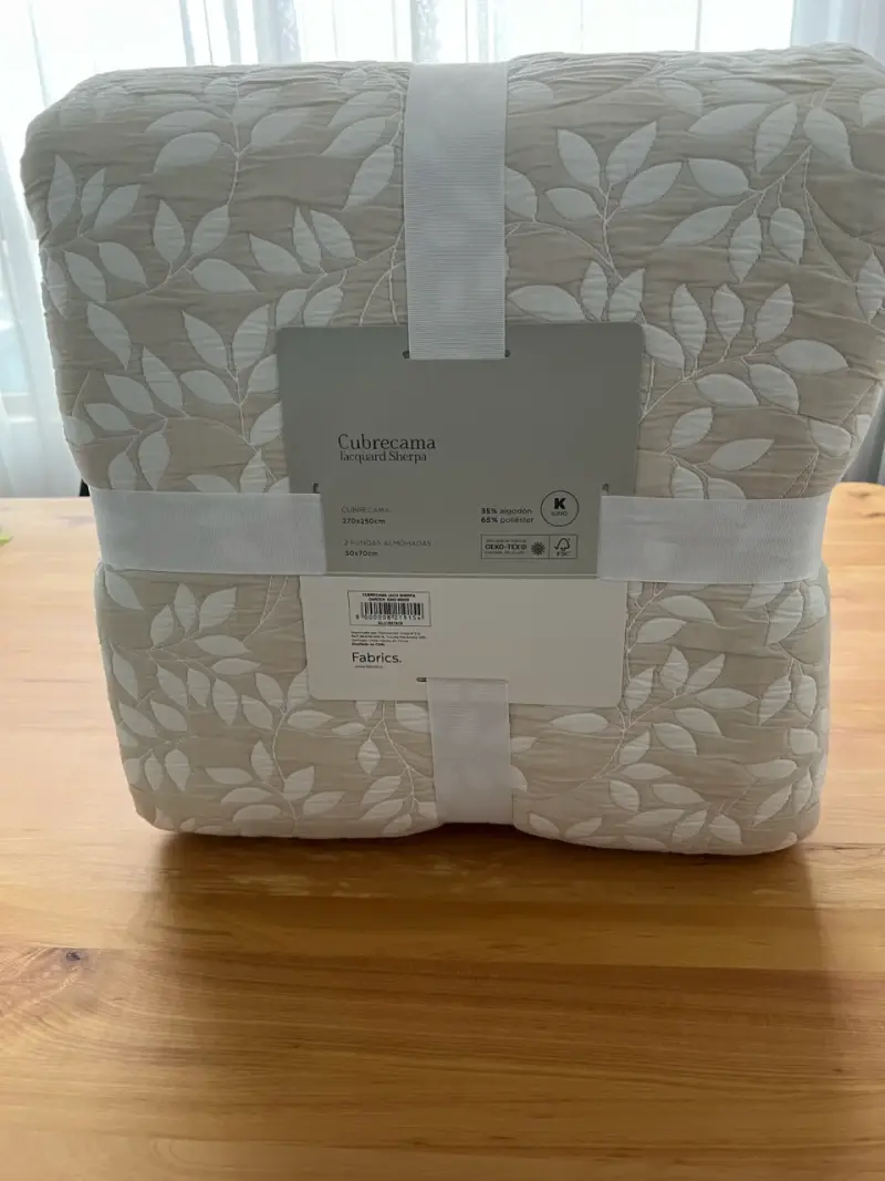 Cubrecama Jacquard Sherpa Alessa King - 2