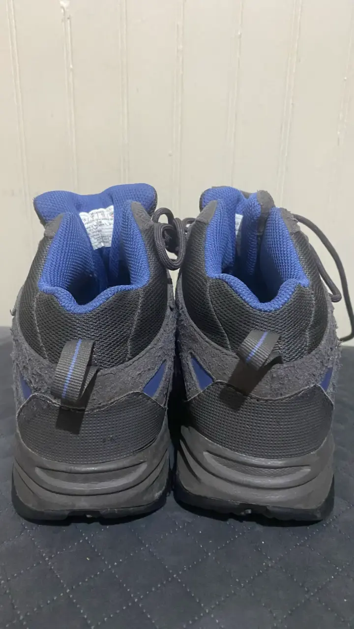 Botas de trekking The North Face negras y azules - 4