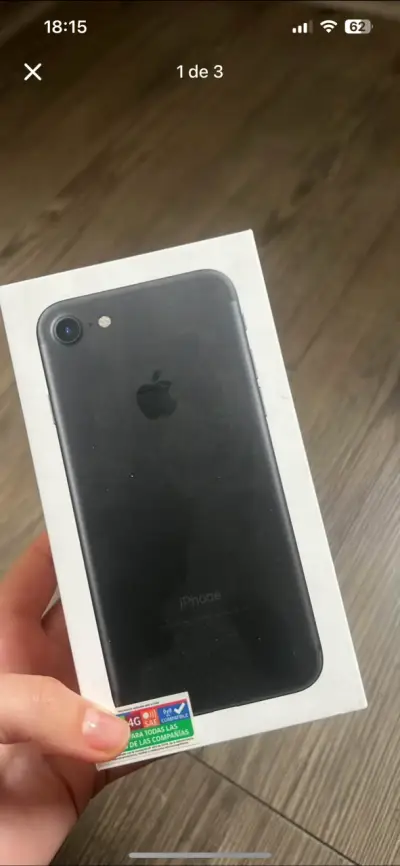 iPhone 7 Negro en Buen Estado - miniatura 1