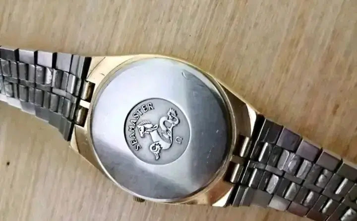 Reloj Omega Seamaster Quartz Vintage - 2