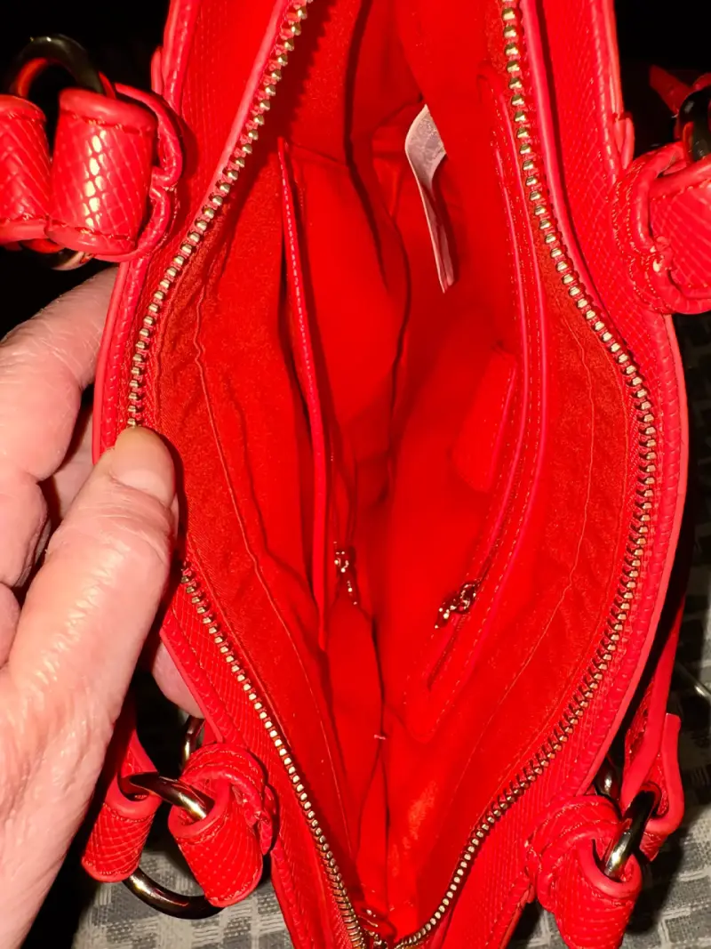Bolso rojo fiesta Desigual con diseño floral - 5